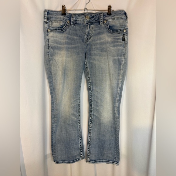 Women's Silver Aiko Super Stretch Capri Jeans - Picture 1 of 5